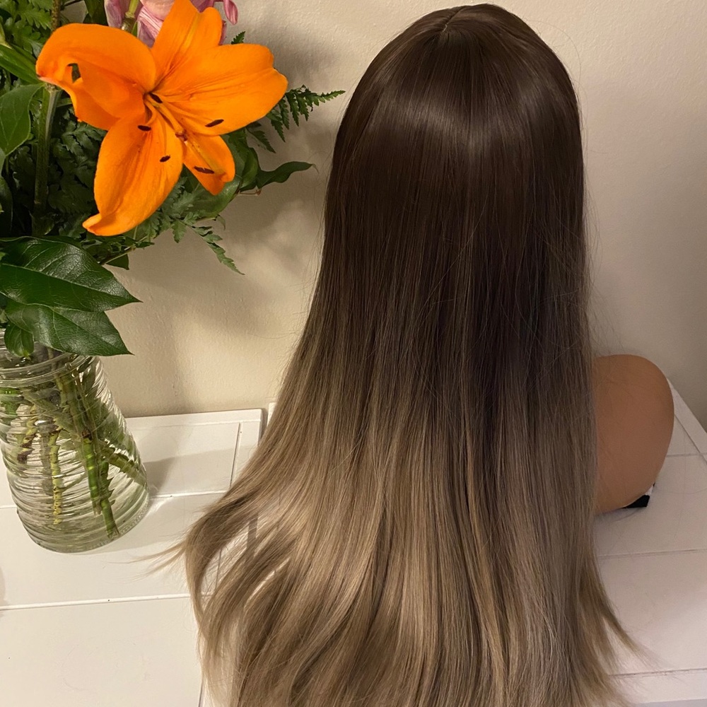 Dark straight wig - Picture 7 of 7